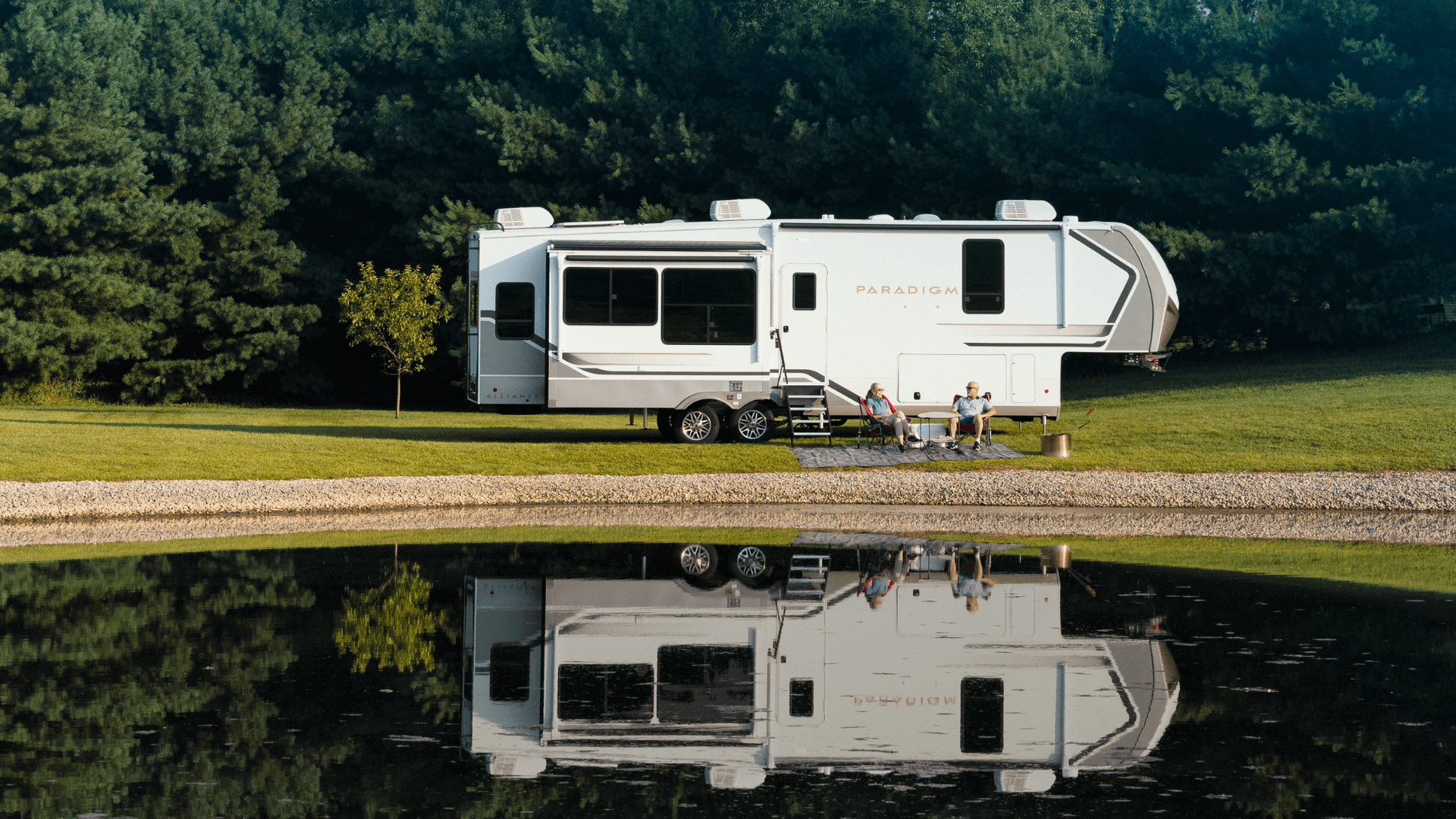 Paradigm Luxury Fifth Wheel by Alliance RV