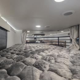 Benchmark 42LFT Interior
