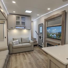 2026 Avenue 33RKS Interior