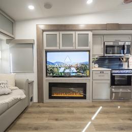 2026 Avenue 29RL Interior