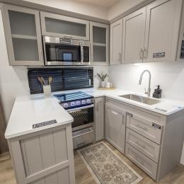 2026 Avenue 30BH Interior