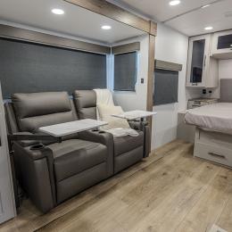 2026 Delta Ultra Light ML206 Interiors
