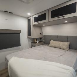 2026 Delta 292RL Interior