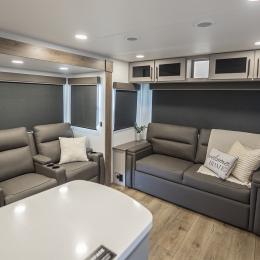 2026 Delta 292RL Interior