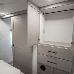 2026 Delta 294RK Interiors