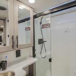 2026 Valor 40V13 Interior