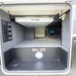 2026 Valor 41V16 Interior