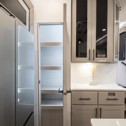 2026 Valor 41V16 Interior