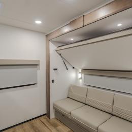 2026 Avenue 333BH Interior