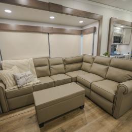 2026 Paradigm 375RD Interiors