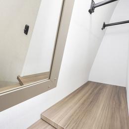 2026 Valor 23T15 Travel Trailer - Toy Hauler