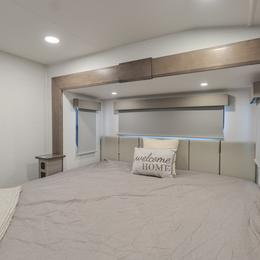 2026 Avenue 39MBR Interior