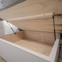 2026 Avenue 39MBR Interior