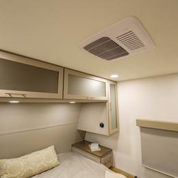 Avenue Travel Trailer 298RL Interior