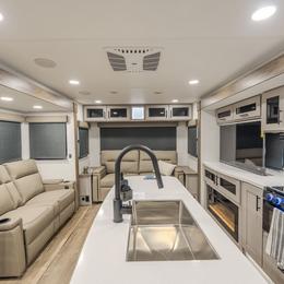 2026 Delta 292RL Interior