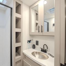 2026 Delta 284RK Interior