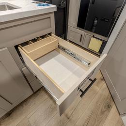 2026 Delta ML206 Interior