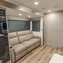 2026 Delta 321BH Interior