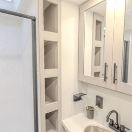 2026 Delta 294RK Interiors