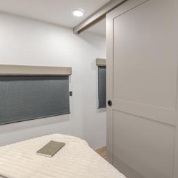 2026 Delta 294RK Interiors