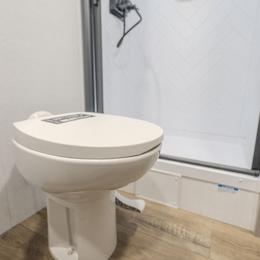 2026 Delta 321BH Interior