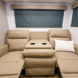 2026 Delta Ultra Lite RK234 Interior